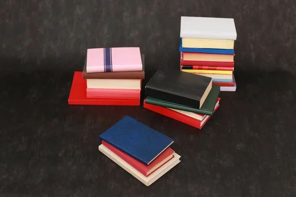 Knihy Černém Pozadí — Stock fotografie