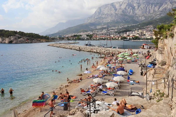 Makarska, Hırvatistan, 22 Mart 2022 Hırvatistan 'ın güneyindeki ünlü turizm beldesi 
