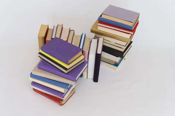 Stos Książek Czytania Stos Podręczników Dla Edukacji — Zdjęcie stockowe