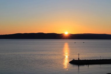 Adriyatik Denizi üzerinde gün batımı