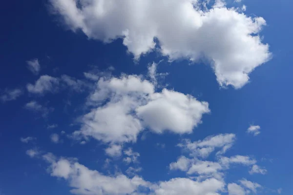 Langit Biru Whit Awan Putih — Stok Foto