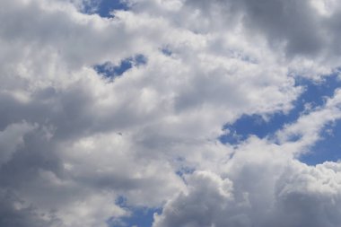 Gökyüzündeki güzel bulutlar.