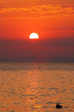 Adriyatik Denizi üzerinde gün batımı