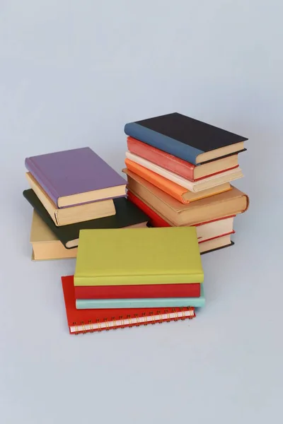 Knihy Knihy Dřevěném Stole Vzdělávání Znalosti — Stock fotografie