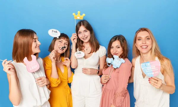 Voorfoto Van Een Groep Gelukkige Vrouwen Hebben Geslacht Onthult Envent — Stockfoto