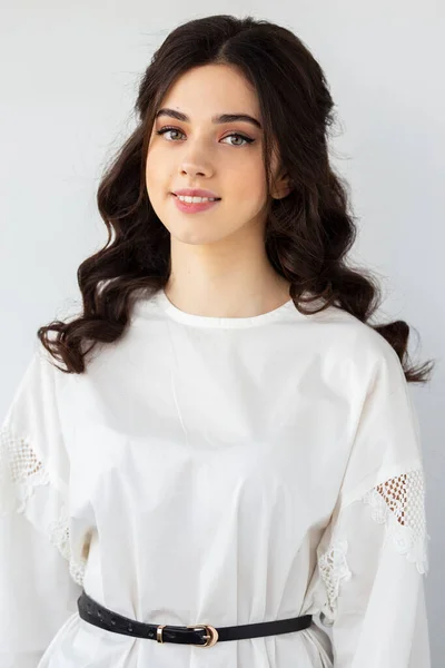 Beauty Front Portrait Beautiful Young Woman Wear White Shirt Posing — Stockfoto