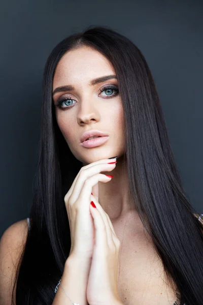 Profile Beauty Young Woman Face Makeup Hand Face Close Portrait — Stockfoto