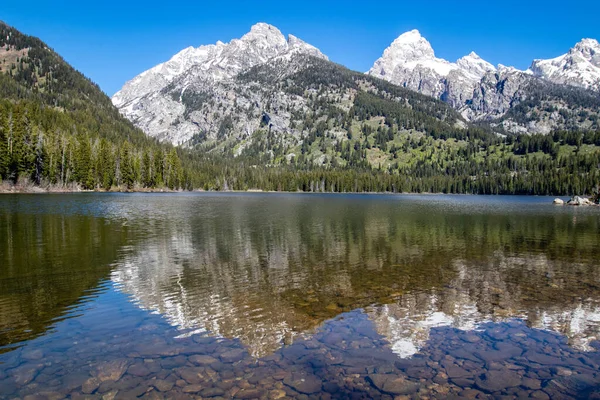 Reflektion Grand Tetons Taggart Lake Jackson Hole Wyoming Horisontell — Stockfoto