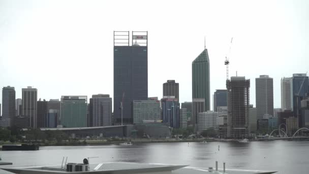 Une Vue Sur Horizon Ville Perth Entourée Par Eau Dans — Video