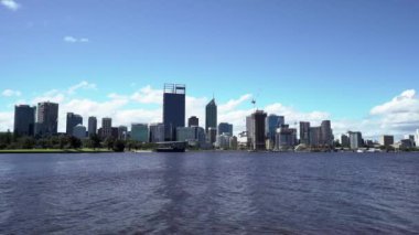Perth şehrinin ufuk çizgisi manzarası