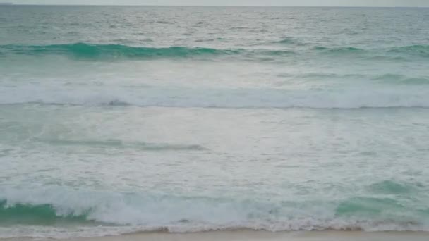 Blue Waves Shores Beach — Stock Video