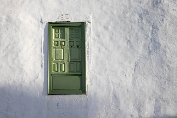 Old Traditional Wooden Shutter Window Always Painted Green Island White — Stockfoto