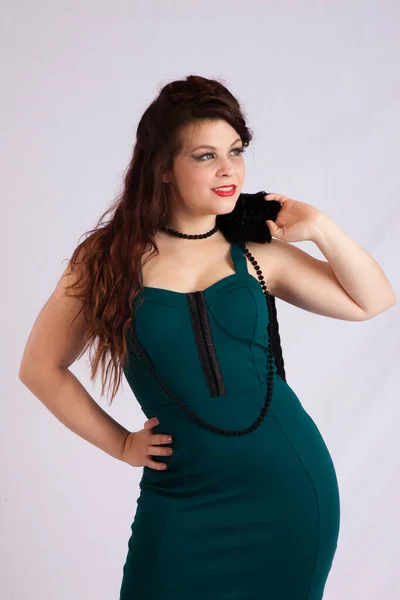 Mujer Feliz Vestido Verde Con Una Chaqueta Negra —  Fotos de Stock