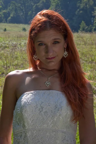 Lovely Redhead Outdoors Wedding Dress — Foto de Stock