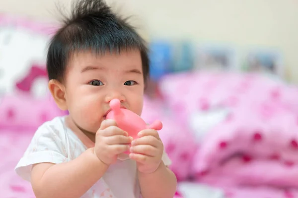 Asian Infant Girl Biting Teether Baby Growing First Tooth — Stock Photo, Image