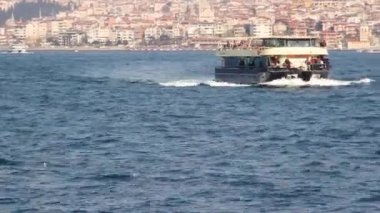 Feribot Tekne boğaz