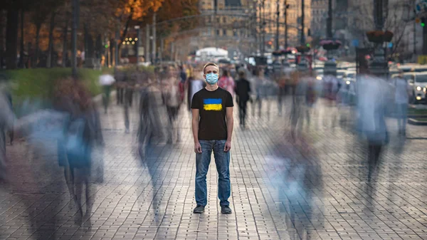 Ukrainian Man Medical Face Mask Stands Crowded Street — Stok Foto