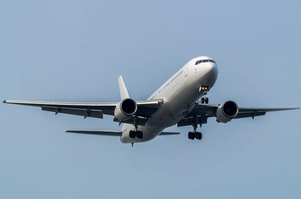 Boeing 767-300 — Photo