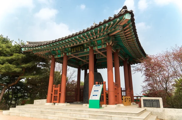 Campana di Hyowon (Suwon Hwaseong Fortress, Corea del Sud ) — Foto Stock