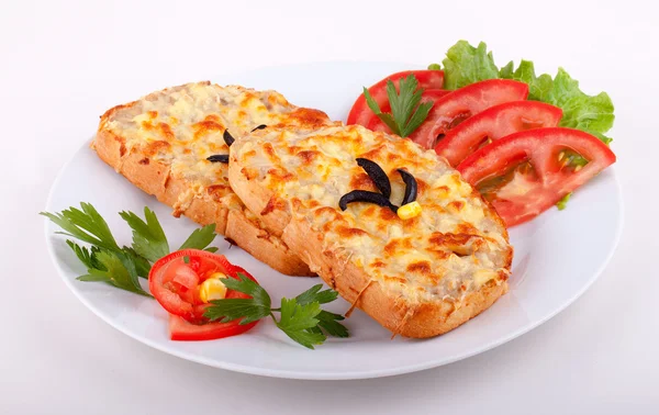 Kıyılmış et ile sandviçler