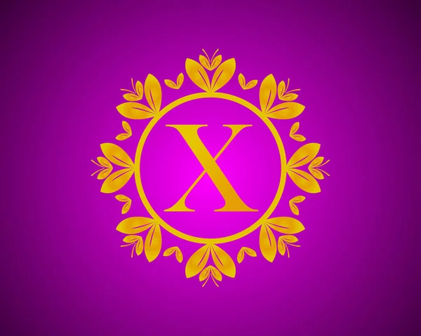 字母X豪华标志设计 带有金黄色分等级和金黄色叶轮 适用于沐浴 美容美发 在紫色的Velvet背景下 — 图库矢量图片