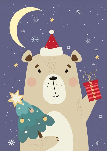Cartão de saudação com urso bonito em chapéu de Santa com árvore de Natal e presente no fundo com flocos de neve e lua. Ilustração vetorial vertical em estilo plano — Vetor de Stock