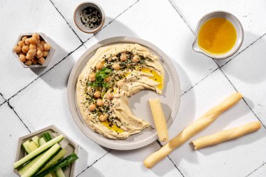 Çam fıstıklı nohut ve...