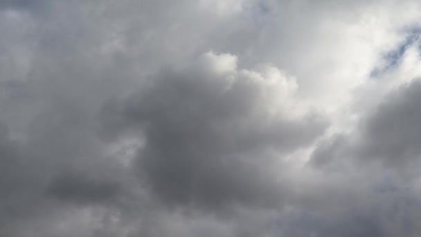 Las Nubes Blancas Son Suaves Esponjosas Flotando Cielo Azul Para — Vídeos de Stock