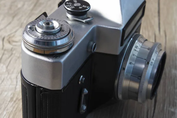 Antieke Camera Een Lichte Achtergrond Oude Vintage Camera Retro Camera — Stockfoto