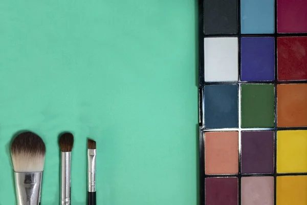 Pincéis Maquiagem Sombra Maquiagem Fundo Beleza Colorido Foto Fundo Projeto — Fotografia de Stock