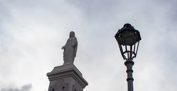 Marcheline Włochy 2022 Posąg Matki Bożej Lourdes Posąg Matki Bożej — Zdjęcie stockowe