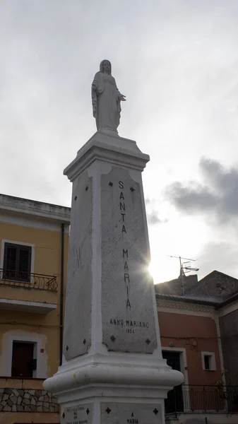 Marcheline Włochy 2022 Posąg Matki Bożej Lourdes Posąg Matki Bożej — Zdjęcie stockowe