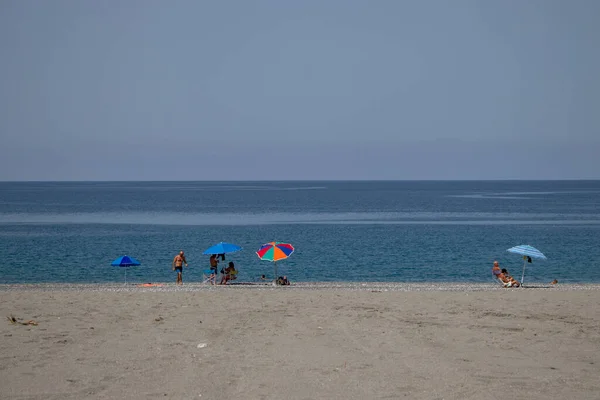 Tourists Enjoy White Beach Enjoying Day Beach — Stock Photo, Image