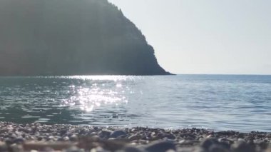 Güney İtalya 'da Calabria plajı. Kumsalın rahatlatıcı manzarası.