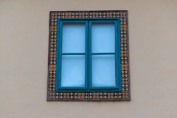 Окно Здание Жолнайского Культурного Квартала Пеце Венгрия — стоковое фото
