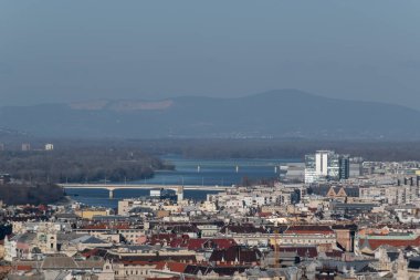 Budapeşte, Tuna Nehri ve Macaristan 'daki köprülerin şehri