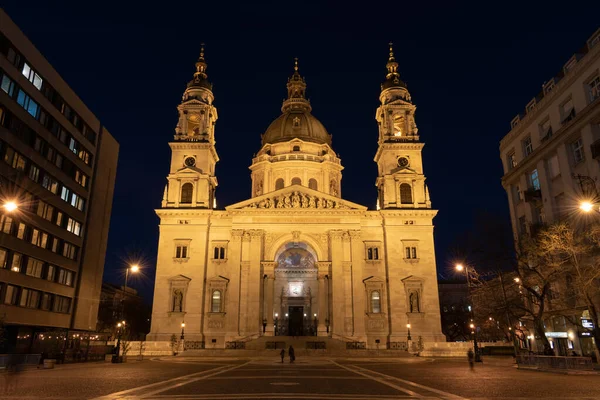 Sint Stefanus Szent Istvan Basiliek Verlicht Nachts Boedapest Hongarije Europa — Stockfoto