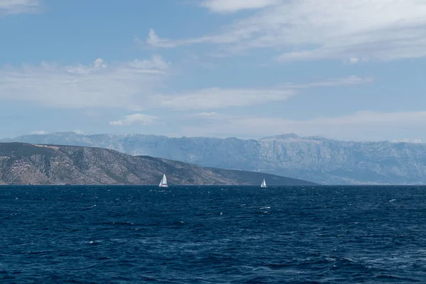 Adriatiska Havet Och Biokovo Berg Dimma Kroatien Sommaren — Stockfoto