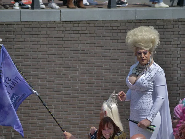 Utrecht Holandia Czerwca 2022 Parada Pride Canal Utrechcie Łodziami Wspólnotowymi — Zdjęcie stockowe