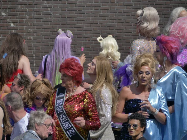 Utrecht Holandia Czerwca 2022 Parada Pride Canal Utrechcie Łodziami Wspólnotowymi — Zdjęcie stockowe