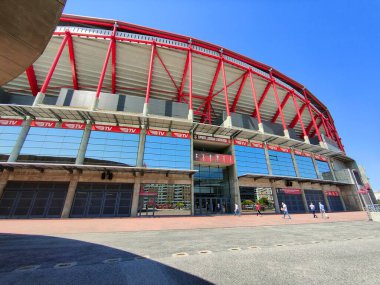 Lizbon, Portekiz - 9 Ağustos 2021 - Spor Lizbon ve Benfica futbol stadyumu. Luz arenası. Ana giriş salonu..