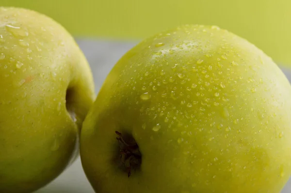 Świeże Jabłka Stole — Zdjęcie stockowe