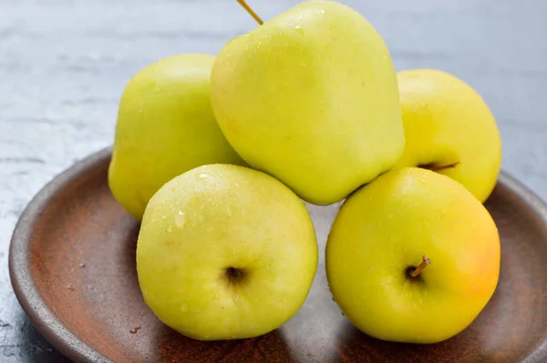 Fruchtnahrung Gelb Saftige Äpfel — Stockfoto