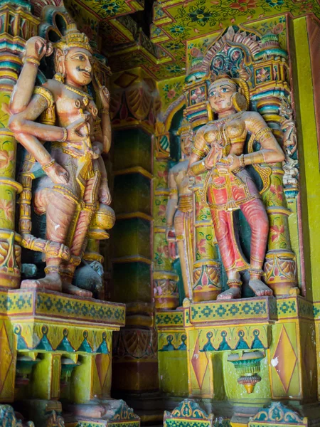 renkli heykel jain Tapınağı, bikaner, Hindistan