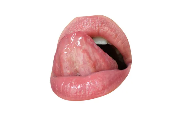 Άνοιγμα στόματος με κόκκινα γυναικεία χείλη και γλώσσα απομονωμένη εικόνα. — Φωτογραφία Αρχείου