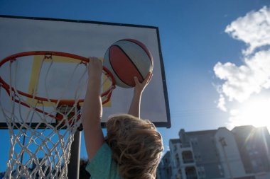 Basketbolcu çocuklar basketbolcu Slam Smaç. Çocuk sporcu..