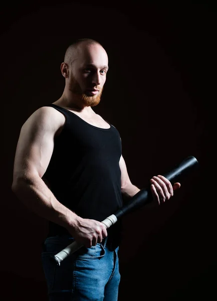 Brutal angry gang man lifestyle, serious handsome guy. Brutal man with baseball bat for fighting, concept of men power and strong. Violence and aggression. Dangerous man with serious emotion. — Foto Stock