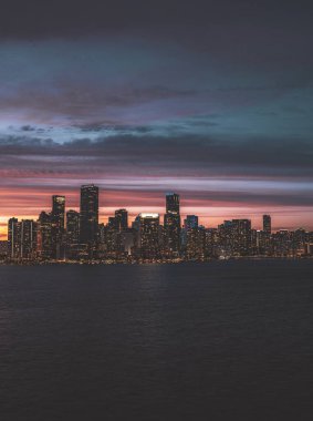 Miami Peyzaj Skyline. Miami 'deki şehir merkezindeki gökdelenler.