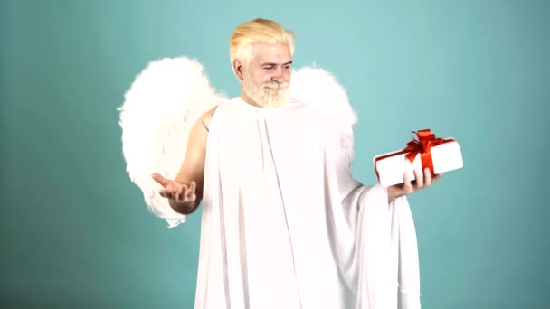 Happy Valentines Day. Crazy bearded angel man with valentine gift. Humor comical concept. — Stockvideo