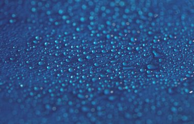 Su damlası dokusu. Islak cam zemin damlası. Kabarcık deseni.